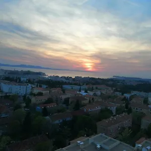https://studio-apartment-lanterna.hotelinzadar.com