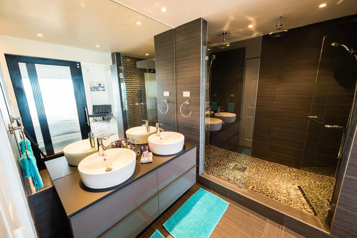 Coco Beachfront Paradise Apartment Simpson Bay