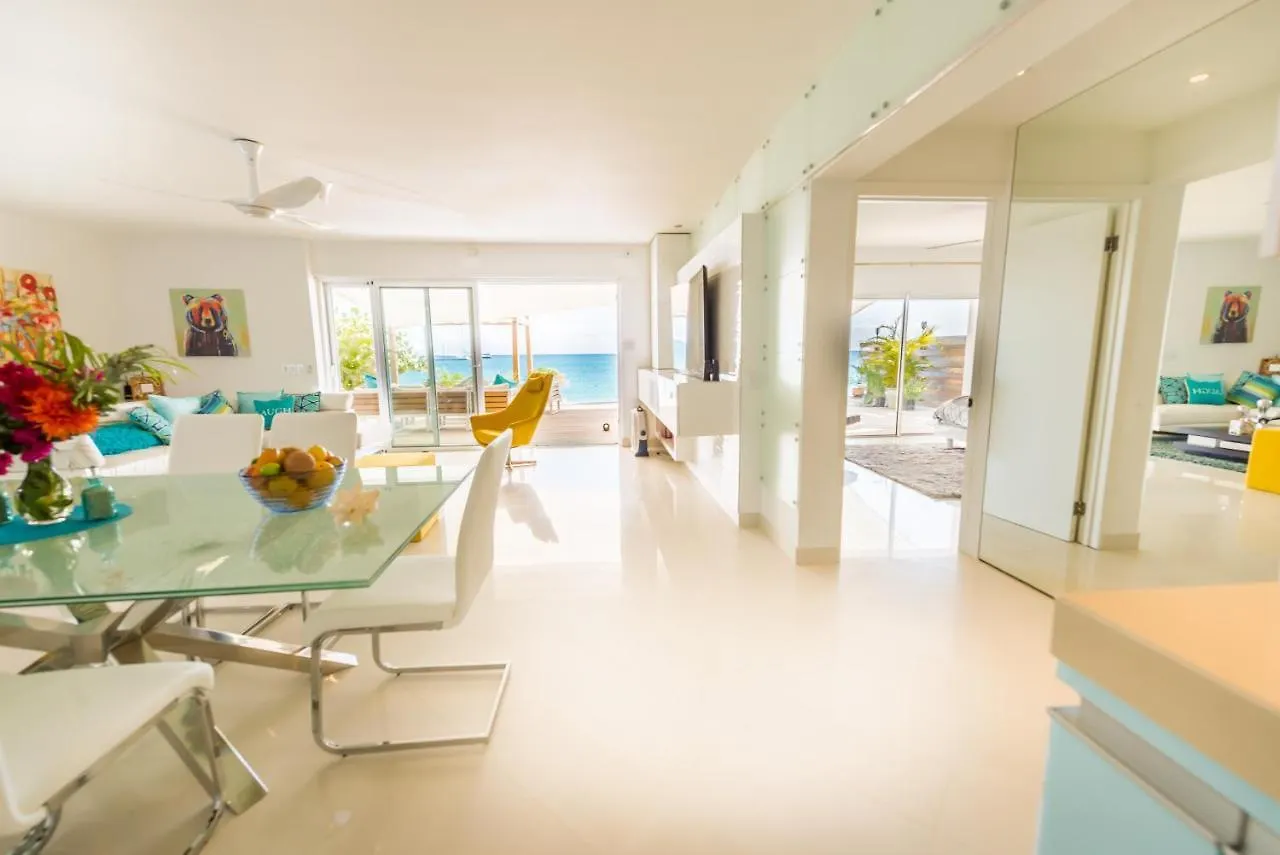 Coco Beachfront Paradise Apartment Simpson Bay